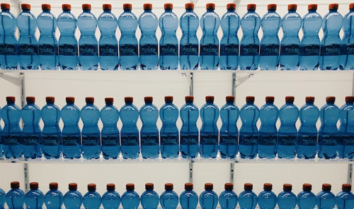 Розничные сети готовы продавать маркированную воду с 1 марта